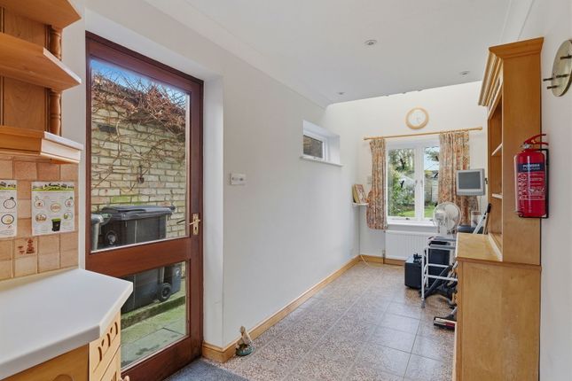 Whitefriars, Carmel Street, Saffron Walden photo 3