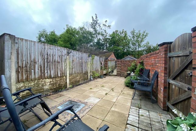 Terraced house for sale in Golden Hill Lane, Leyland