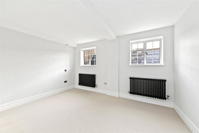 Flat for sale in Friars Lane, Richmond
