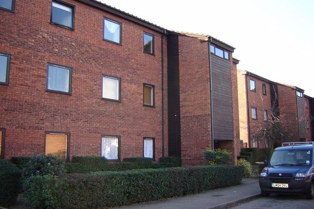 Thumbnail Flat for sale in Ladysmith Close, London