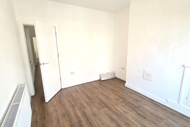 12, Vaughan Street, Leicester photo 2