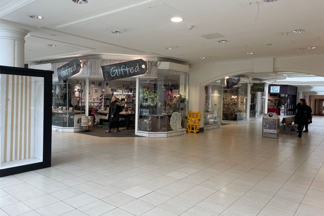 Thumbnail Retail premises to let in Unit 21, 19 Upper Mall, Royal Priors Shopping Centre, Leamington Spa