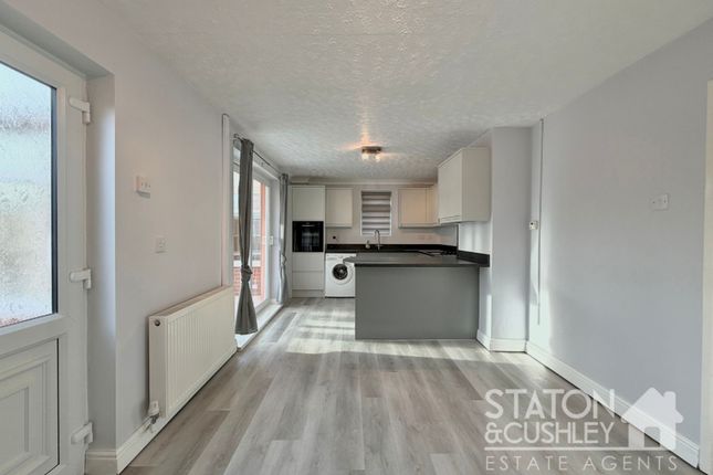 174 Egmanton Road, Mansfield photo 4