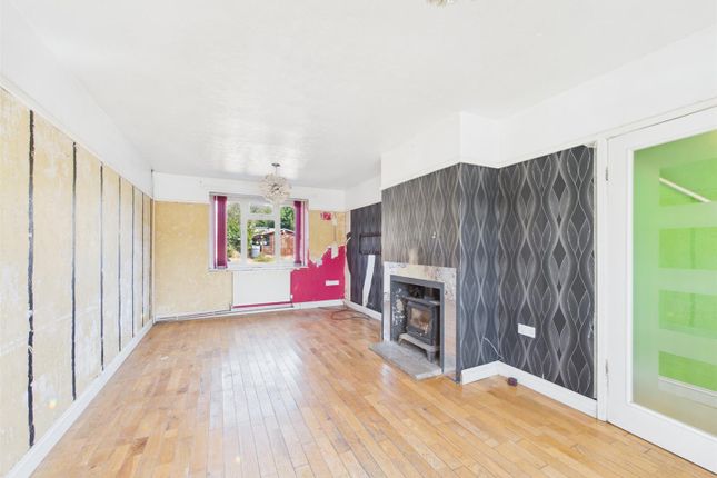 69, Woodhall Drive, Lincoln photo 2