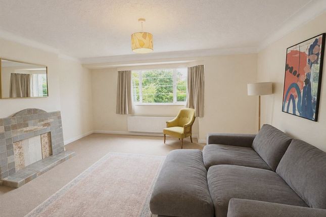 7, Cedar Road, Berkhamsted photo 2