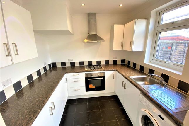 67 Forest Lane, London photo 2