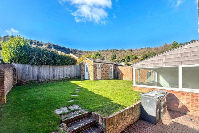 17, Bracken Road, Eastbourne photo 4