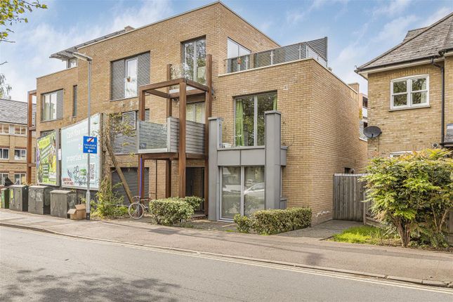 Thumbnail Flat for sale in New Street, Cambridge