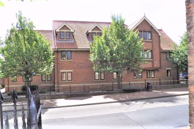 Thumbnail Flat to rent in Linden Court, West Lane, Mansfield