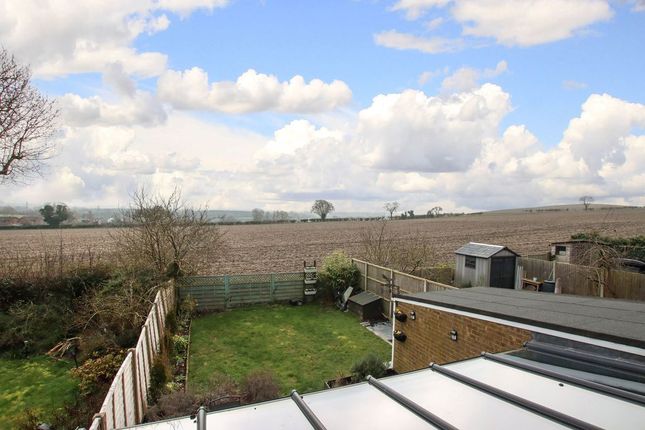 52, Goose Acre, Cheddington photo 4