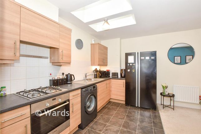 75, Brampton Field, Aylesford photo 4