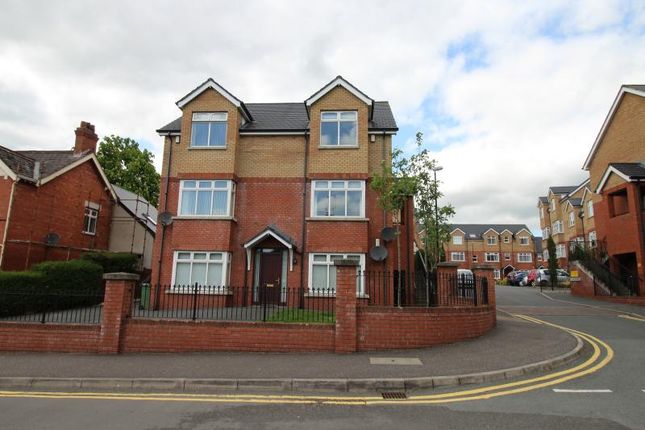 Thumbnail Flat to rent in Bellevue Drive, Lisburn, County Antrim