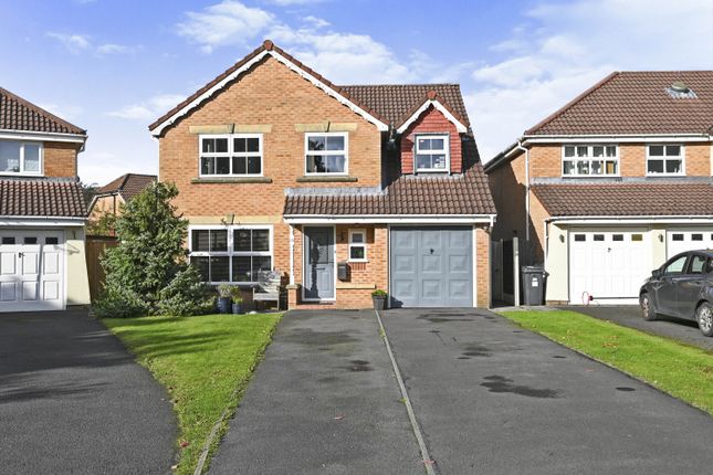 Thumbnail Detached house for sale in Moorside Drive, Preston