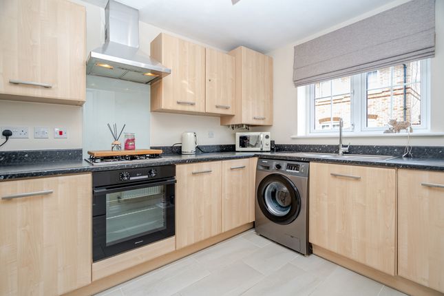 4, Hainan Drive, Milton Keynes photo 4