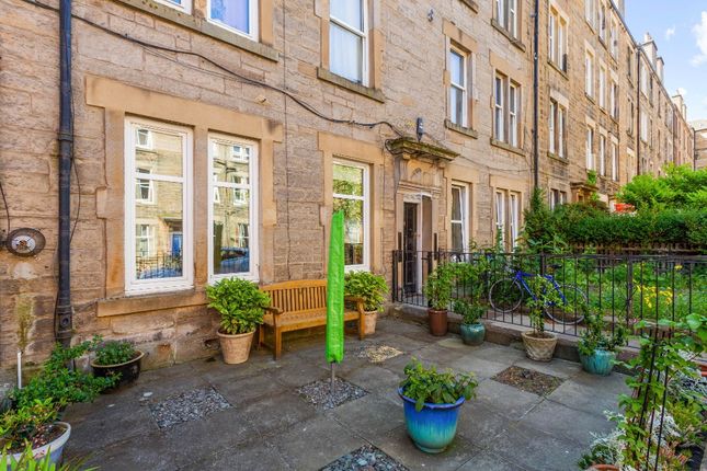 Thumbnail Flat to rent in Glen Street, Tollcross, Edinburgh