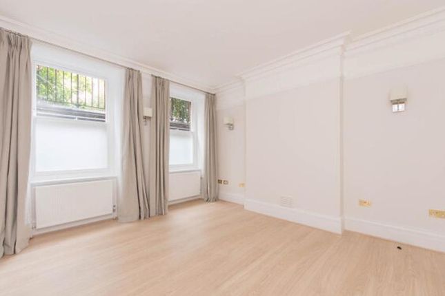 2 Montagu Court 1 16.09.Png