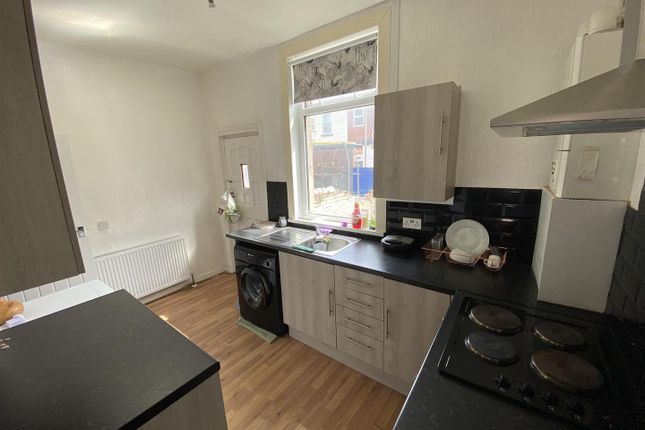 Terraced house to rent in Cross Street, Blackpool