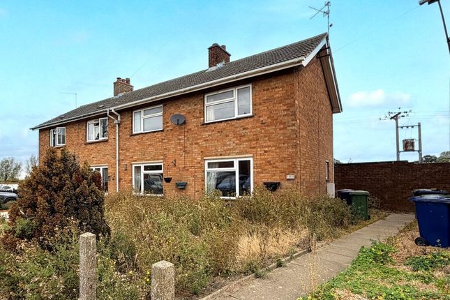 3-bed semi-detached on 13, Glebe Close, March, £100,000
