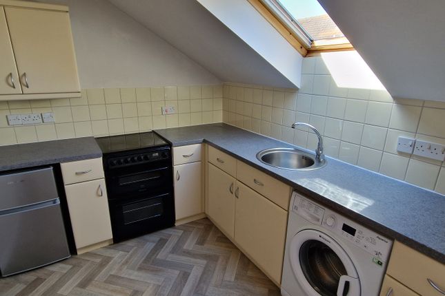 Maisonette to rent in Cootes Lane, Cambridge
