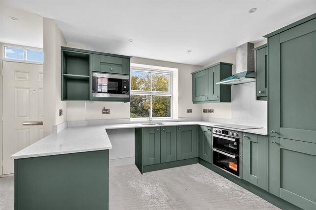 Forecourt Cottage, Thirsk Road, York photo 3