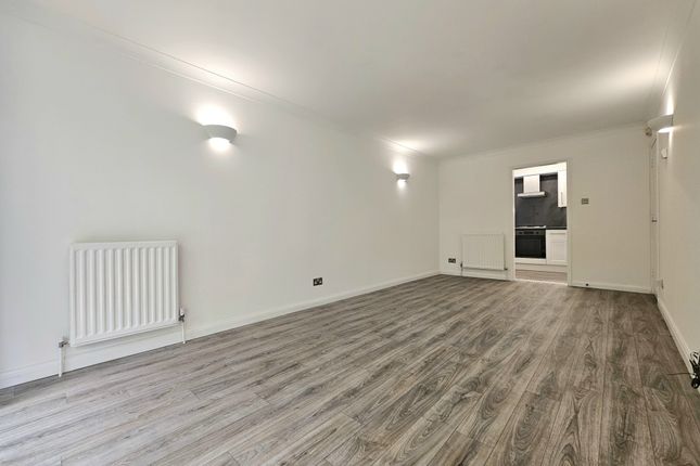Flat 3 Freshford Court,, Westmoreland Road, Bromley photo 5