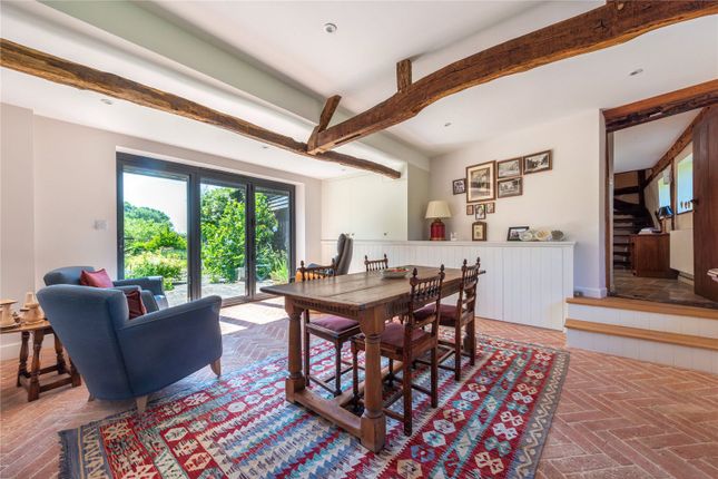 Osbrooks Cottage,, Horsham Road, Dorking photo 5