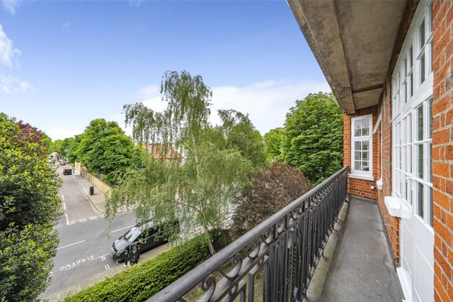 14, Melina Court, St John's Wood photo 4