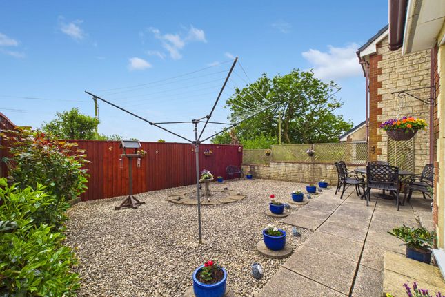 3 Tollgate Close, Liskeard photo 2