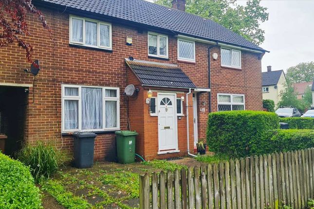 Terraced house for sale in Willow Green, Borehamwood
