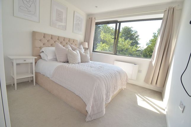 62 Regent House, Brentwood photo 5