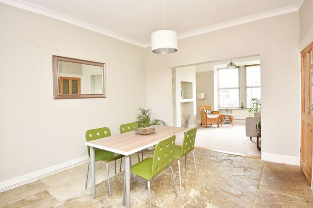 9 Strawberry Dale Terrace, Harrogate photo 3