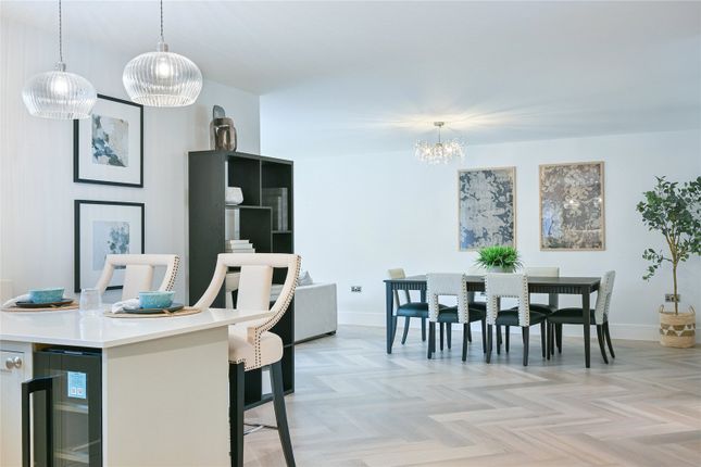 Plot 3 The Retreat Silver Birches, 64, Shelvers Way, Surrey photo 4