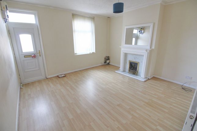 550 Ormskirk Road, Wigan photo 4