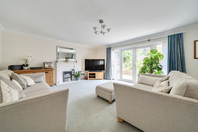 5, Wardle Avenue, Reading photo 4