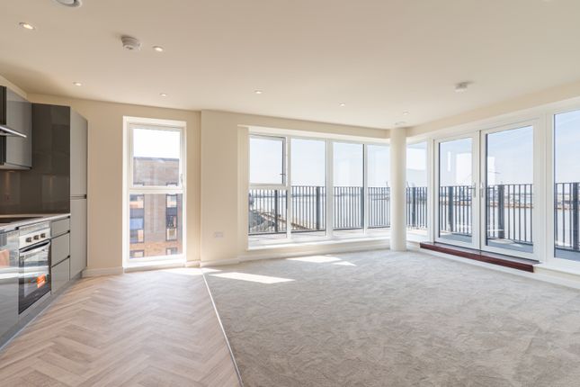 Flat 39, Estella Heights, Northfleet photo 4