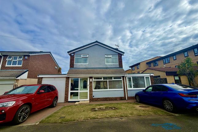 3-bed detached on 32, Oakfield Close, Sunderland, £255,000
