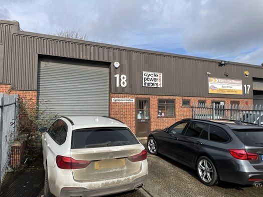 Light industrial to let in Arches Lane Business Centre, Mill Road, Rugby, Warwickshire