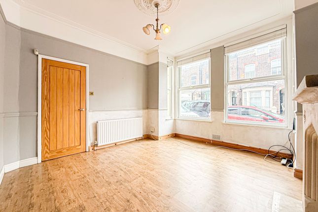 19 Chestnut Grove, Liverpool photo 5