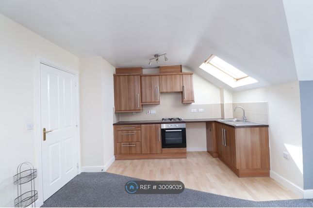Bracken Way, Harworth, Doncaster photo 4
