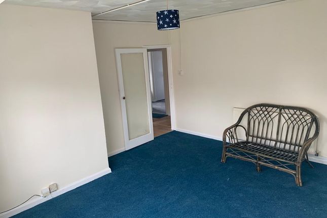 86, Rutland Drive, Bury photo 4