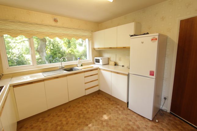 9 Warren Park, West Hill, Ottery St Mary photo 4