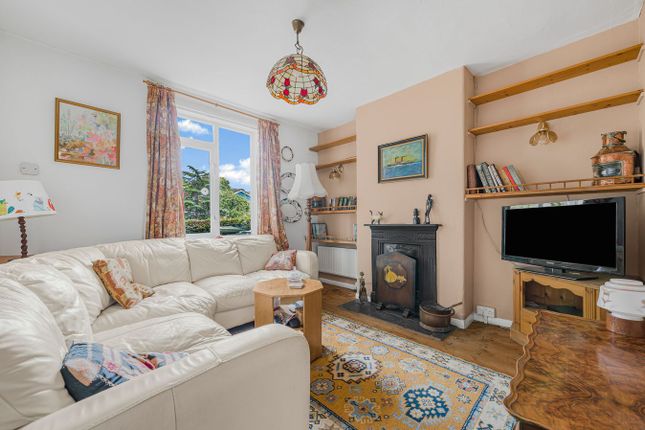 41, Upper Halliford Road, Shepperton photo 3