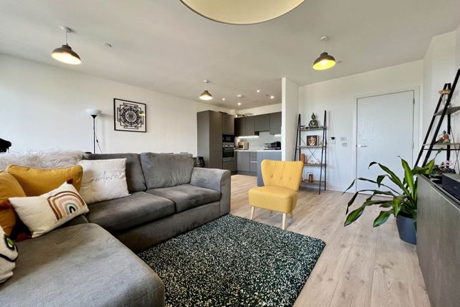 2-bed flat on Lyall House, Shipbuuiding Way E13, £380,000