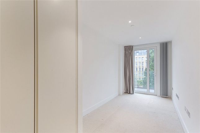 Flat for sale in Fulham Riverside, 5 Central Avenue, London