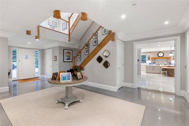 Pine Tree House, 1, The Glade, Berkshire photo 3