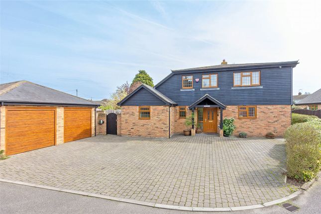Thumbnail Detached house for sale in The Potteries, Upchurch, Sittingbourne, Kent