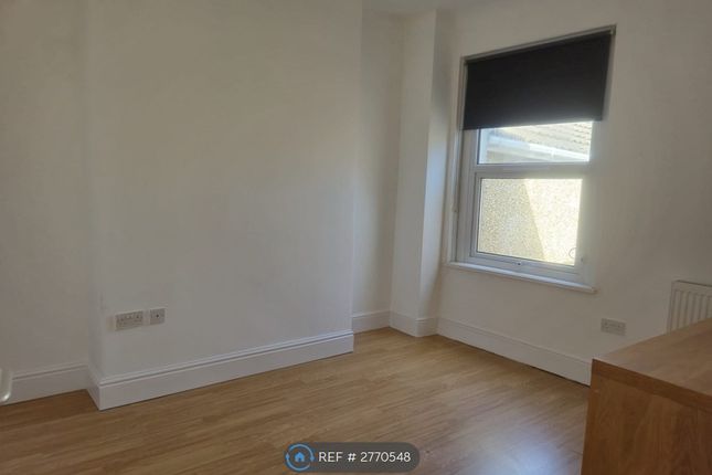 Cromwell St, Mount Pleasant, Swansea photo 5