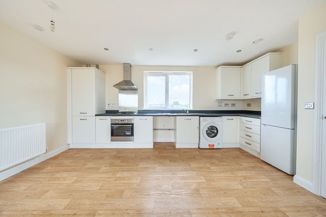 Flat 187, Osprey Drive, South Trumpington photo 2