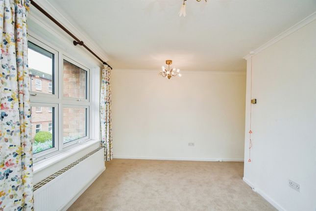 Property for sale in Lower High Street, Watford