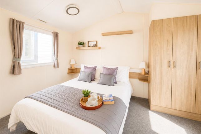 Willerby Salsa, Birchington Vale Holiday Park, Shottendane Road, Birchington photo 5